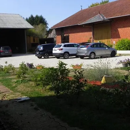Le Gite Du Lavoir